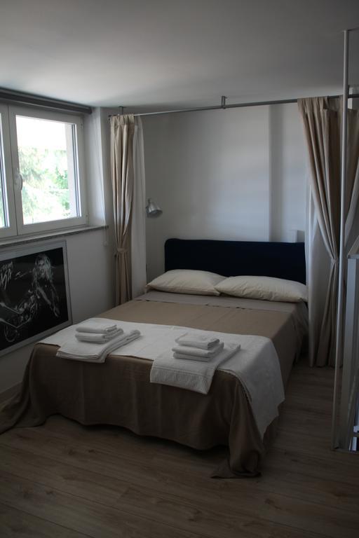 Ornato Garden Apartment Милано Екстериор снимка